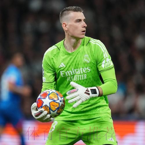 卢宁:为我的失误向队友道歉 想继续留在皇马效力 卢宁:为我的失误向队友道歉 想继续留在皇马效力